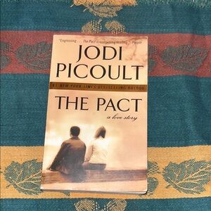 The Pact by Jodi Picoult Paperback